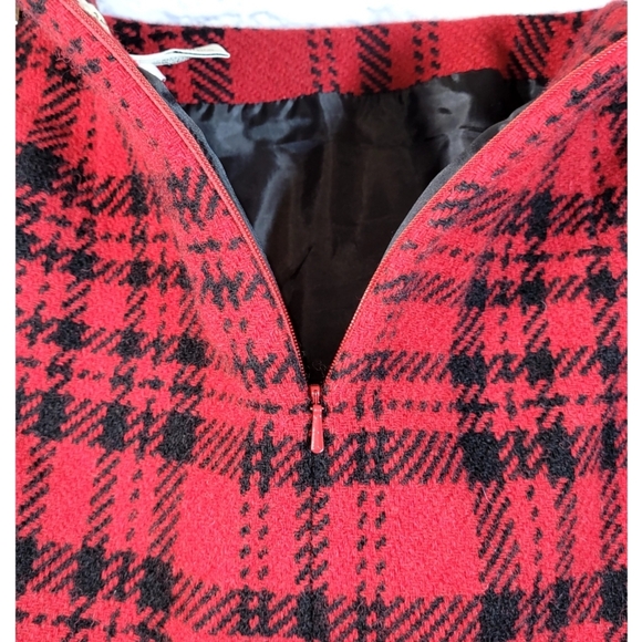 Eddie Bauer Red Black Plaid Mini Skirt Women Size 6 Wool Blend Preppy Academia - Picture 3 of 10
